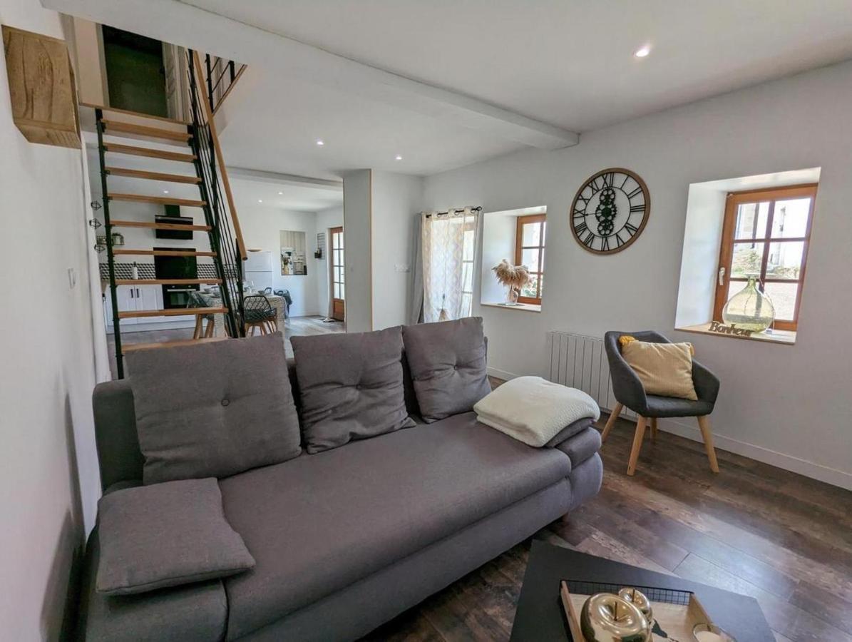 Gite La Rive Gauche Saint-Meme-les-Carrieres Extérieur photo